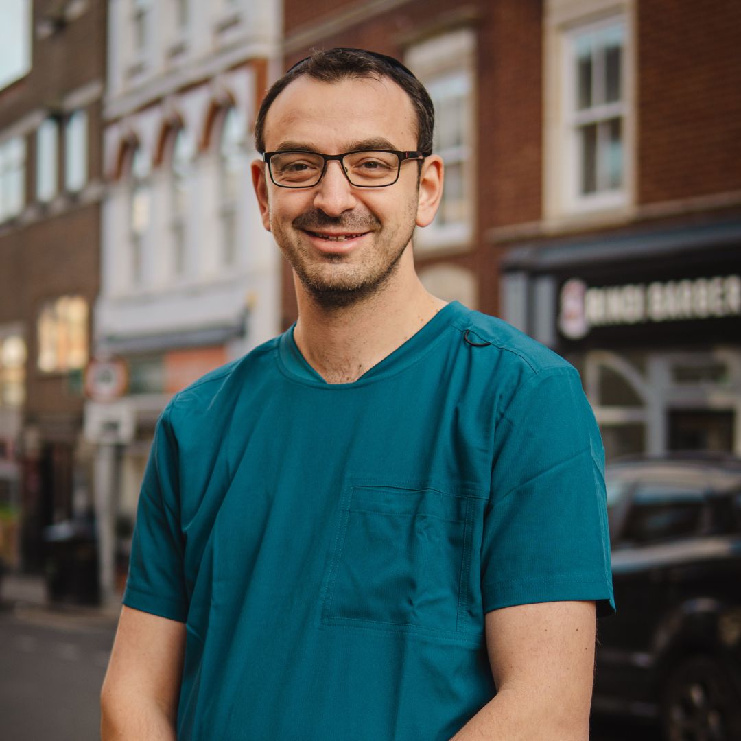 Dentist Alan Wieder